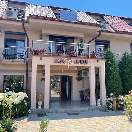 Ametist Casa Leului Hotel Navodari Exterior photo