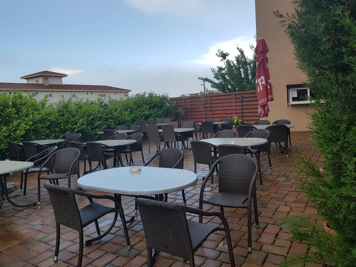 Ametist Casa Leului Hotel Navodari Exterior photo